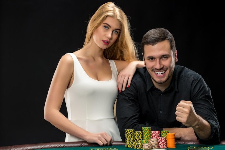 Antarmuka aplikasi mobile tenyom189 menampilkan pasar sportsbook Liga 1 dan live dealer
